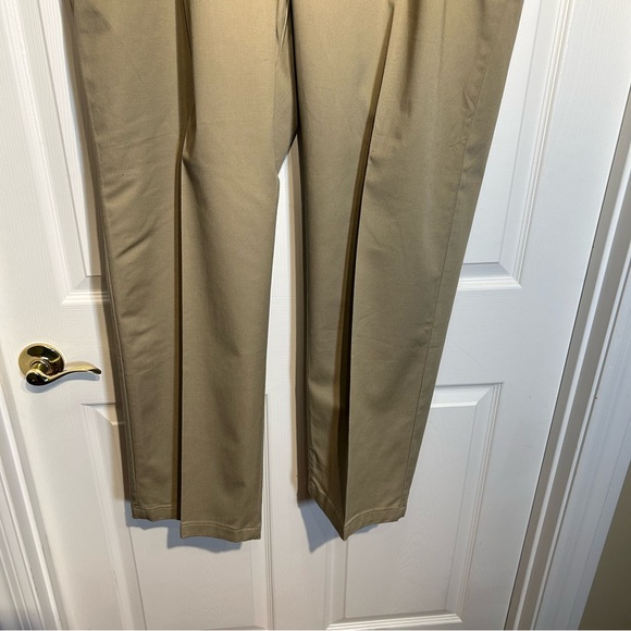 Wrangler Comfort Men's Khaki Pants 44 X 30 - Picture 3 of 9